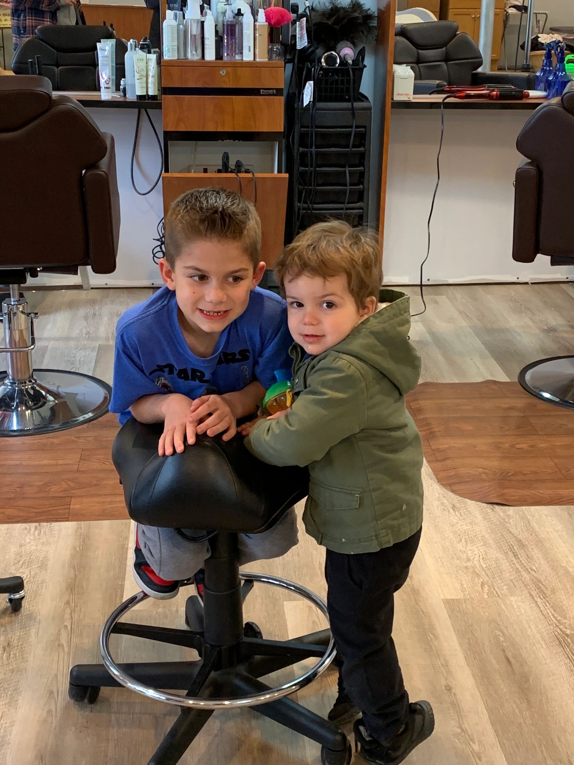 Kids in salon